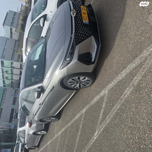 מודעת רכב צ׳רי אריזו 8