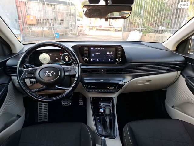 יונדאי באיון