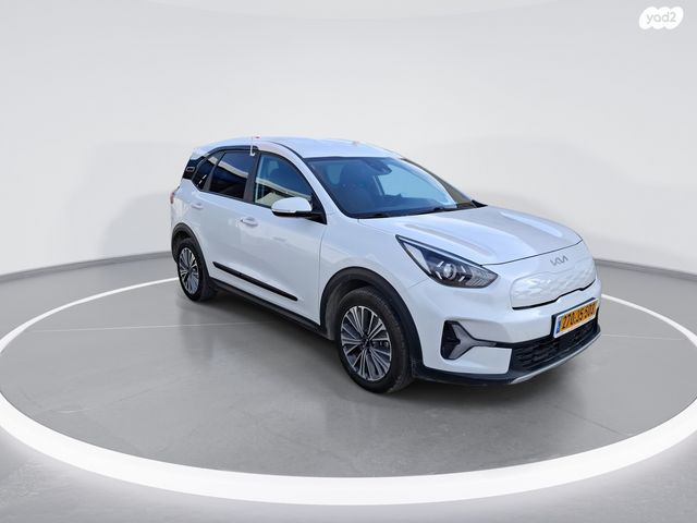 קיה נירו פלוס