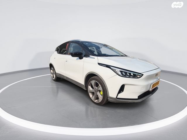 ג׳ילי Geometry C