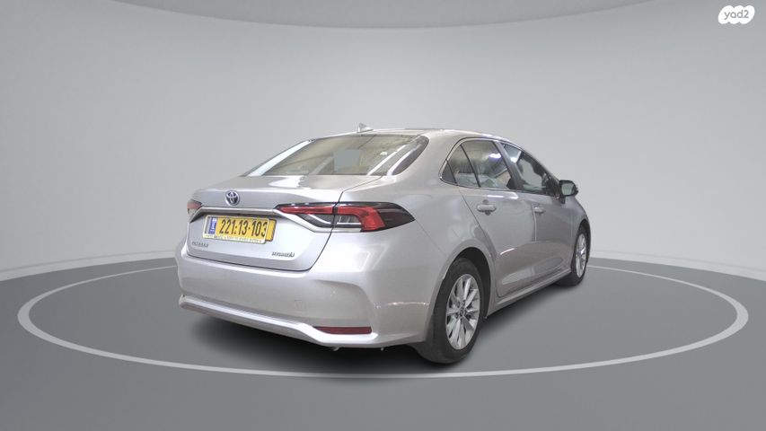 טויוטה קורולה