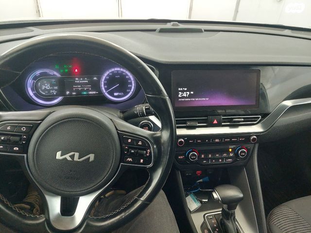 קיה נירו פלוס