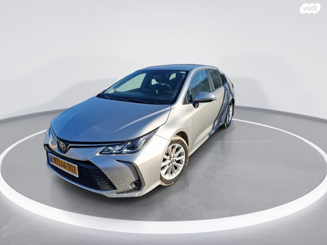 טויוטה קורולה