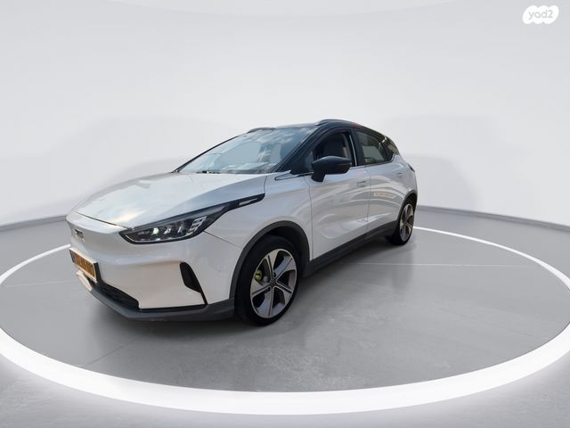 ג׳ילי Geometry C