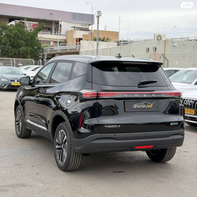 צ׳רי טיאגו 4 פרו