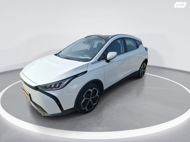 ג׳ילי Geometry C