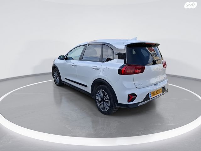 קיה נירו פלוס