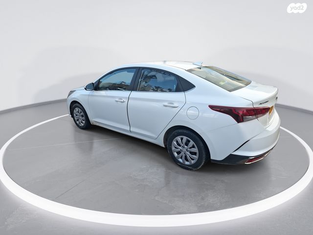 יונדאי אקסנט i25