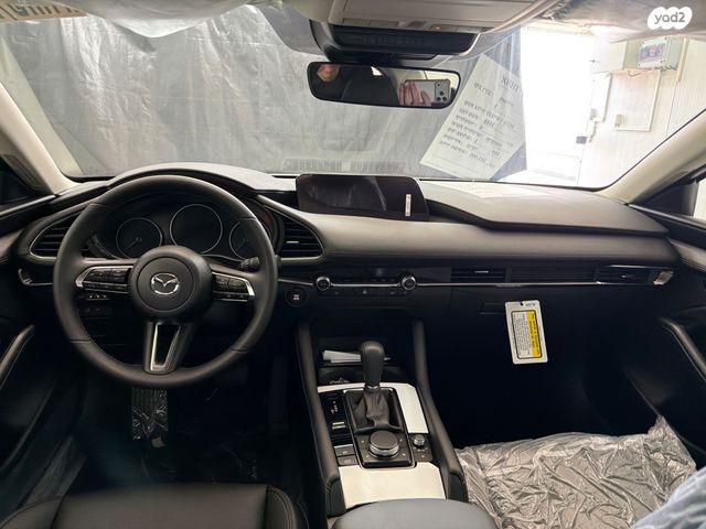 מאזדה 3