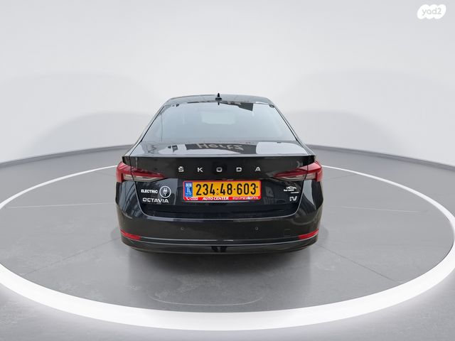 סקודה אוקטביה