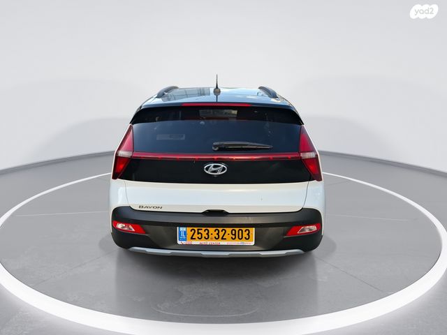 יונדאי באיון