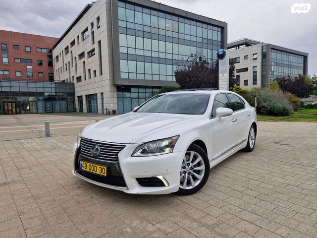 מודעת רכב לקסוס LS