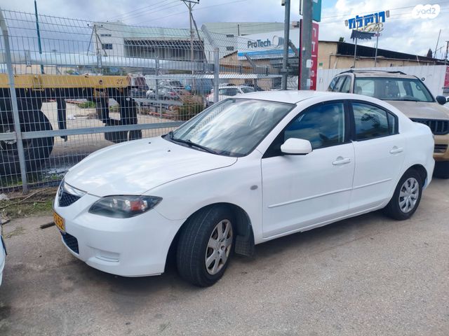 מאזדה 3