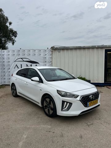 יונדאי איוניק