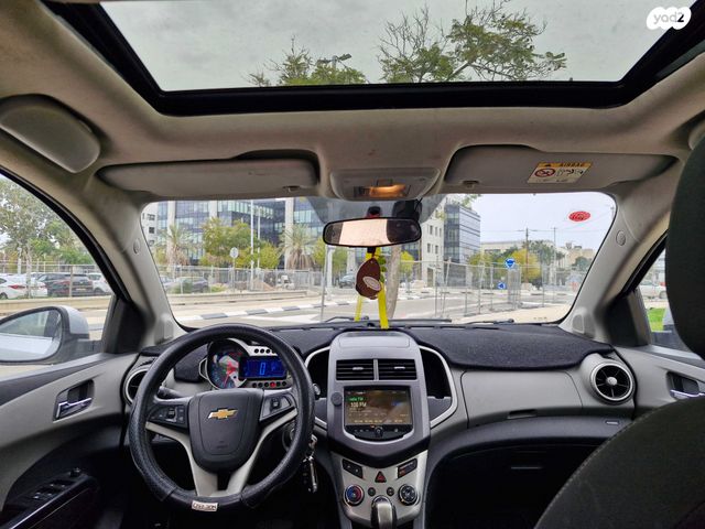 שברולט סוניק