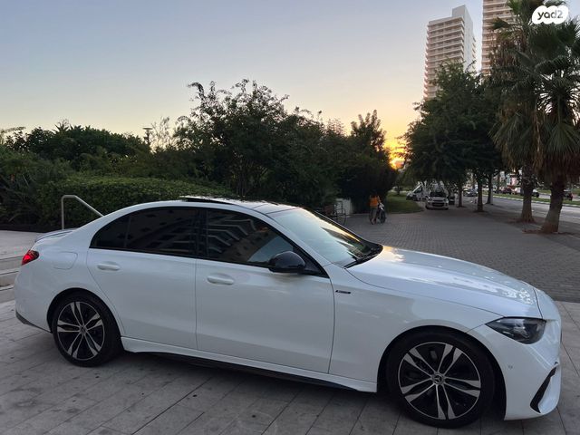 מודעת רכב מרצדס-בנץ C-class 2