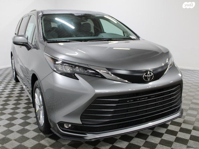 טויוטה סיינה