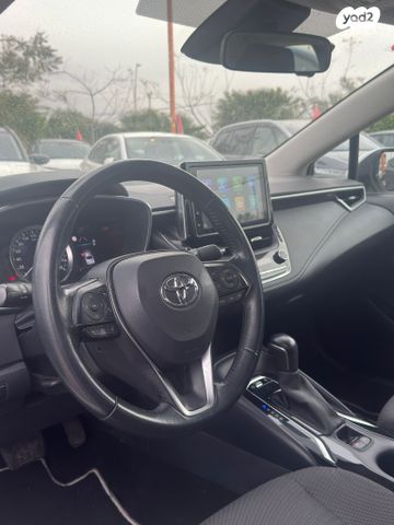 טויוטה קורולה