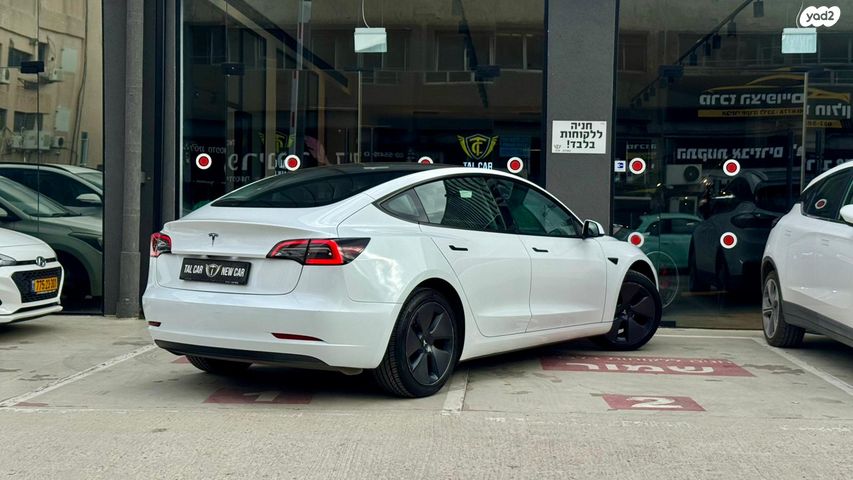 טסלה מודל 3