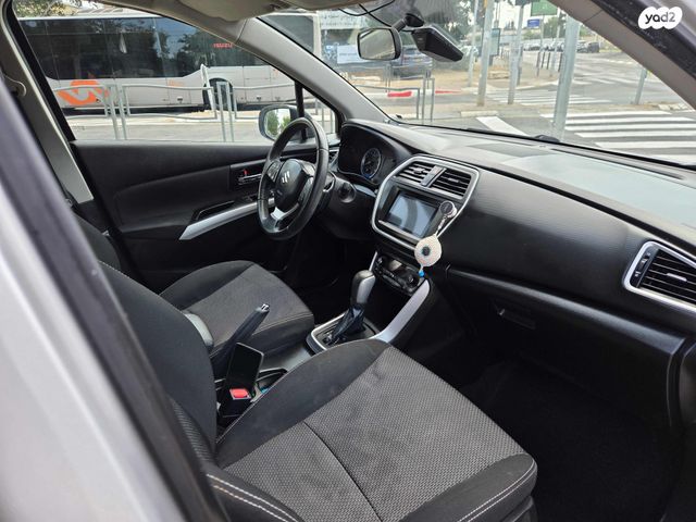 סוזוקי קרוסאובר