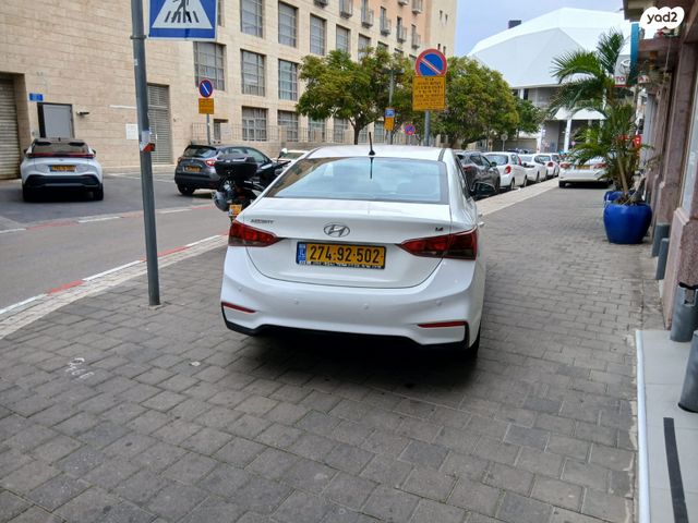 יונדאי אקסנט i25