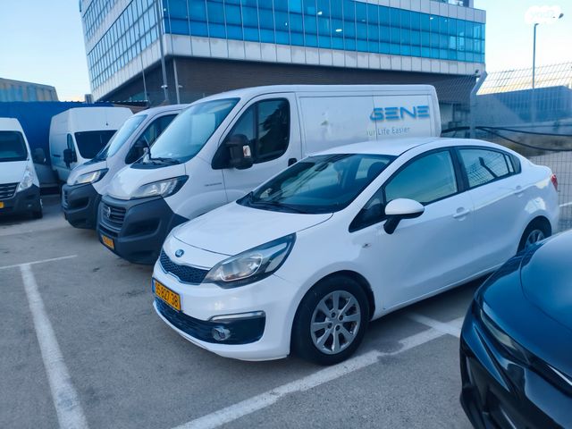 מודעת רכב קיה ריו