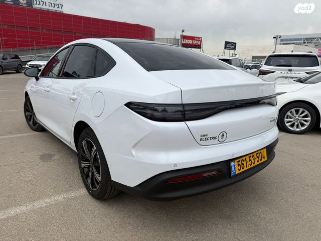 בי.ווי.די סיל 5