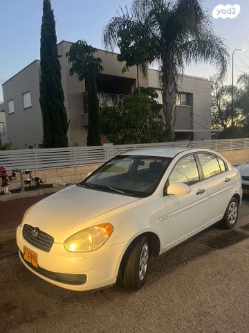 יונדאי אקסנט i25