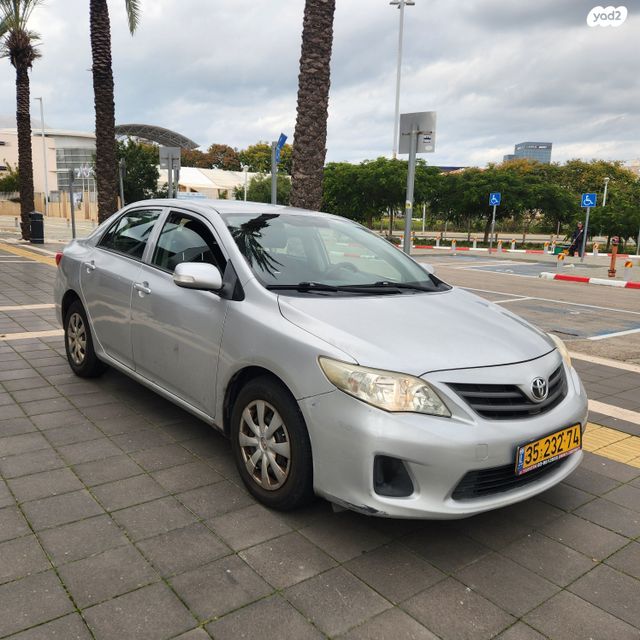 טויוטה קורולה