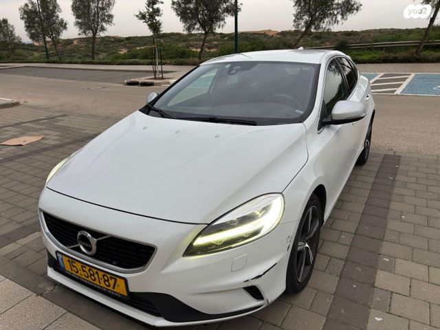 מודעת רכב וולוו V40