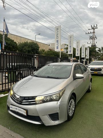 טויוטה קורולה