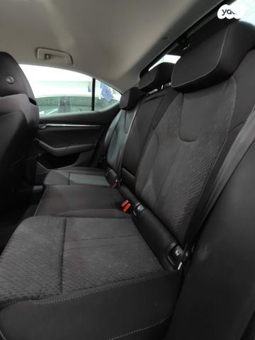 סקודה אוקטביה 