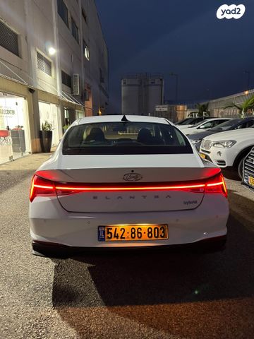 יונדאי אלנטרה