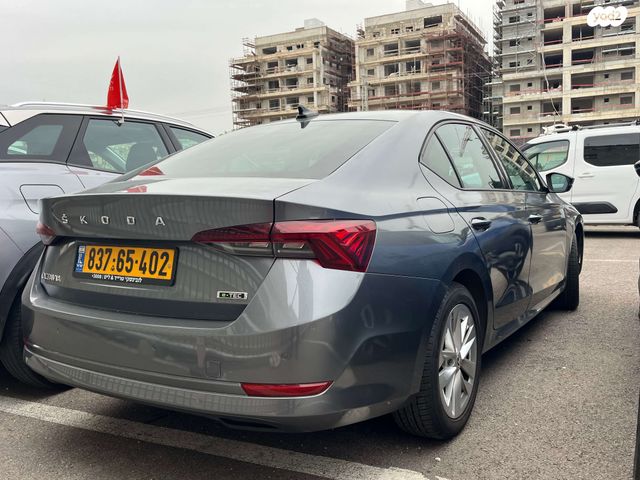 סקודה אוקטביה