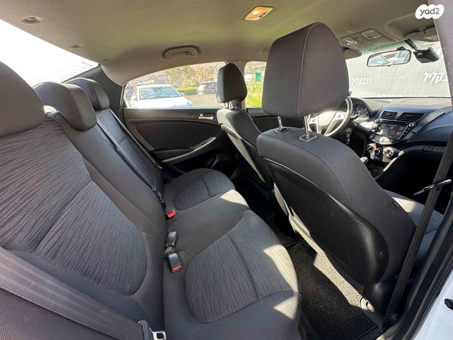 יונדאי אקסנט i25