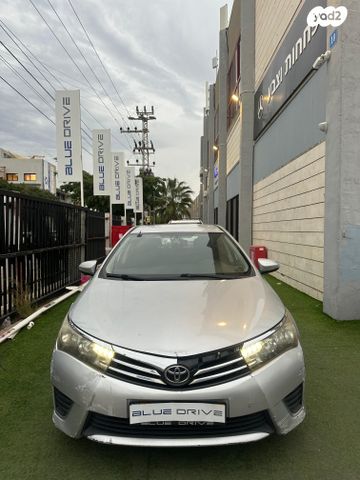 טויוטה קורולה