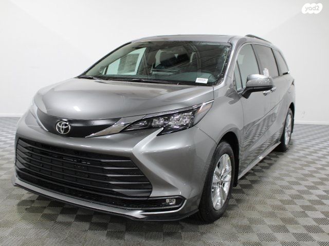 מודעת רכב טויוטה סיינה