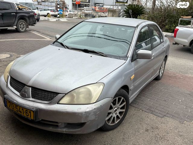 מודעת רכב מיצובישי לנסר