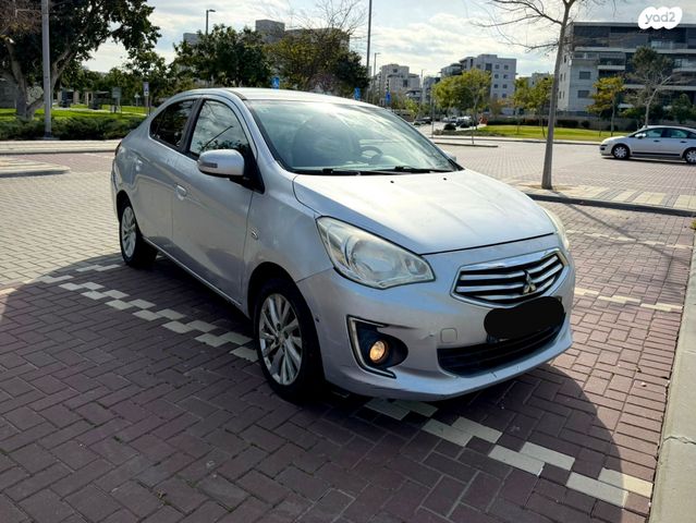 מודעת רכב מיצובישי אטראז'