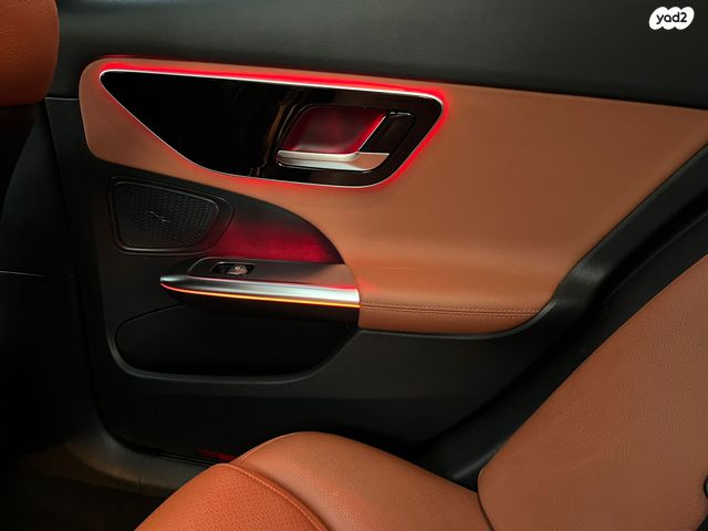 מרצדס-בנץ C-class