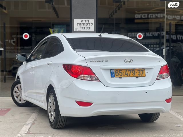 יונדאי אקסנט i25