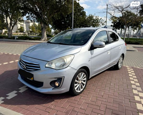 מיצובישי אטראז'