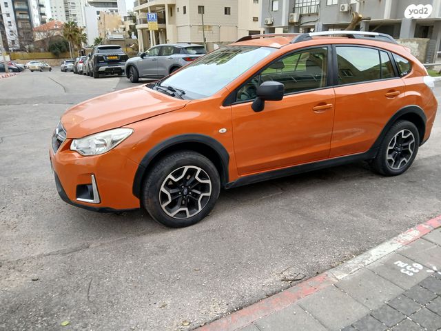 מודעת רכב סובארו XV