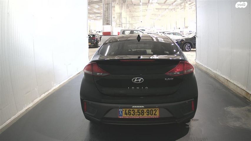 יונדאי איוניק