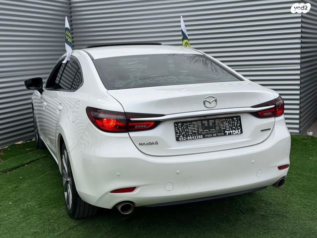 מאזדה 6