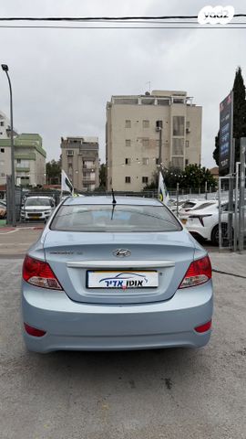 יונדאי אקסנט i25