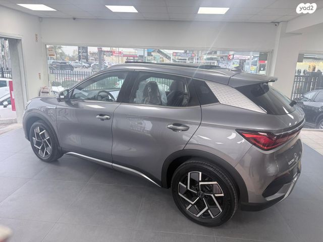 בי.ווי.די אטו 3