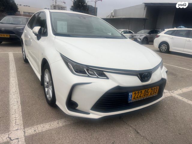 מודעת רכב טויוטה קורולה