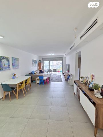 דירה, רמב"ם 24, לב המושבה / מרכז העיר, פתח תקווה