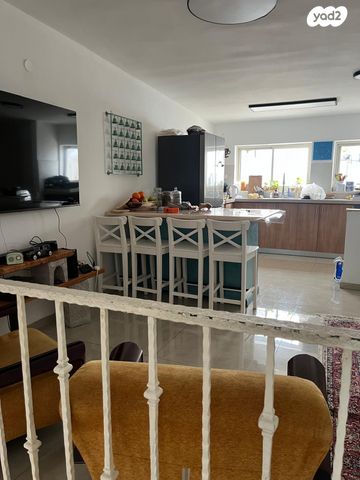 בית פרטי/ קוטג', הגיבורים 9, נוף העמק, יקנעם עילית